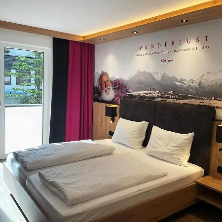 酒店 First Mountain Oetztal 朗根费尔德