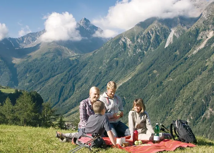 Hotel First Mountain Oetztal 3*