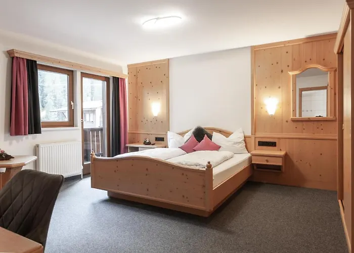 First Mountain Oetztal Ξενοδοχείο 3*